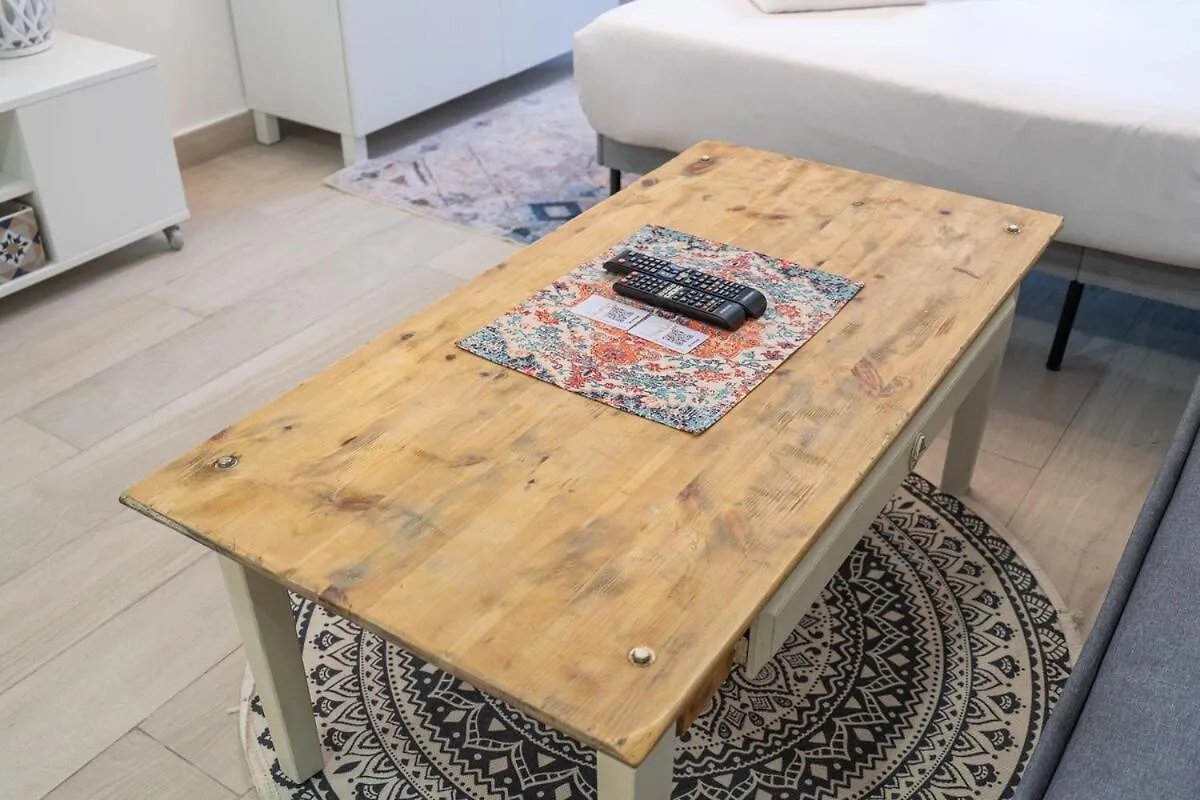 Inviting Studio Apartment Perfect For 3 In Meydan! Dubai