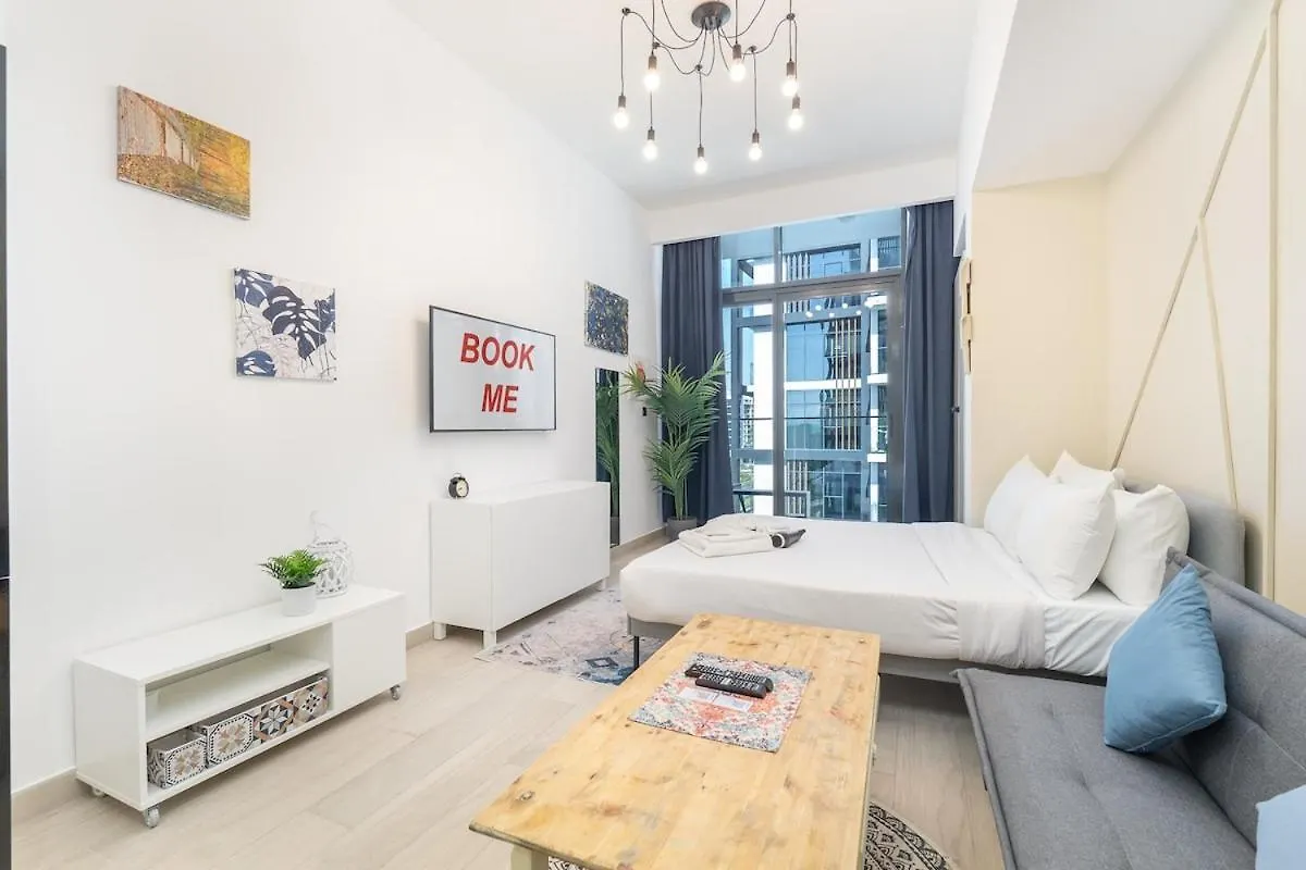 Inviting Studio Apartment Perfect For 3 In Meydan! Dubai